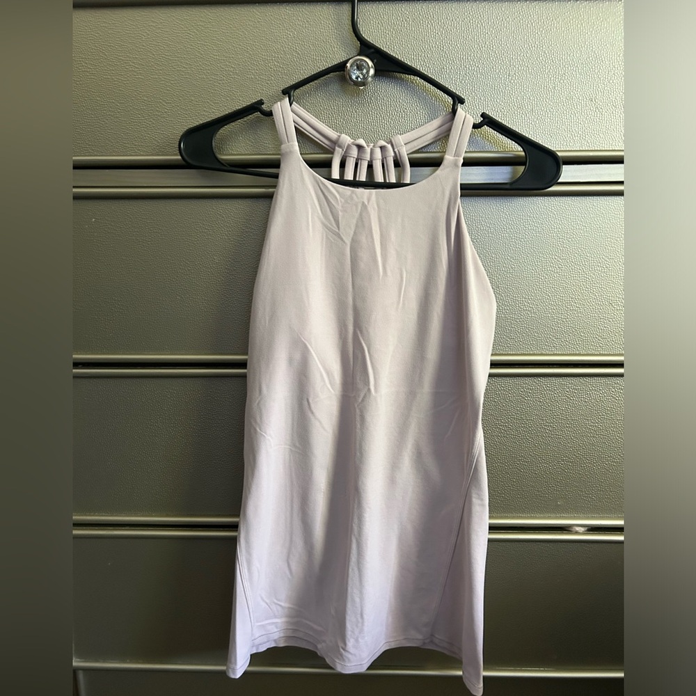 Lululemon tank top